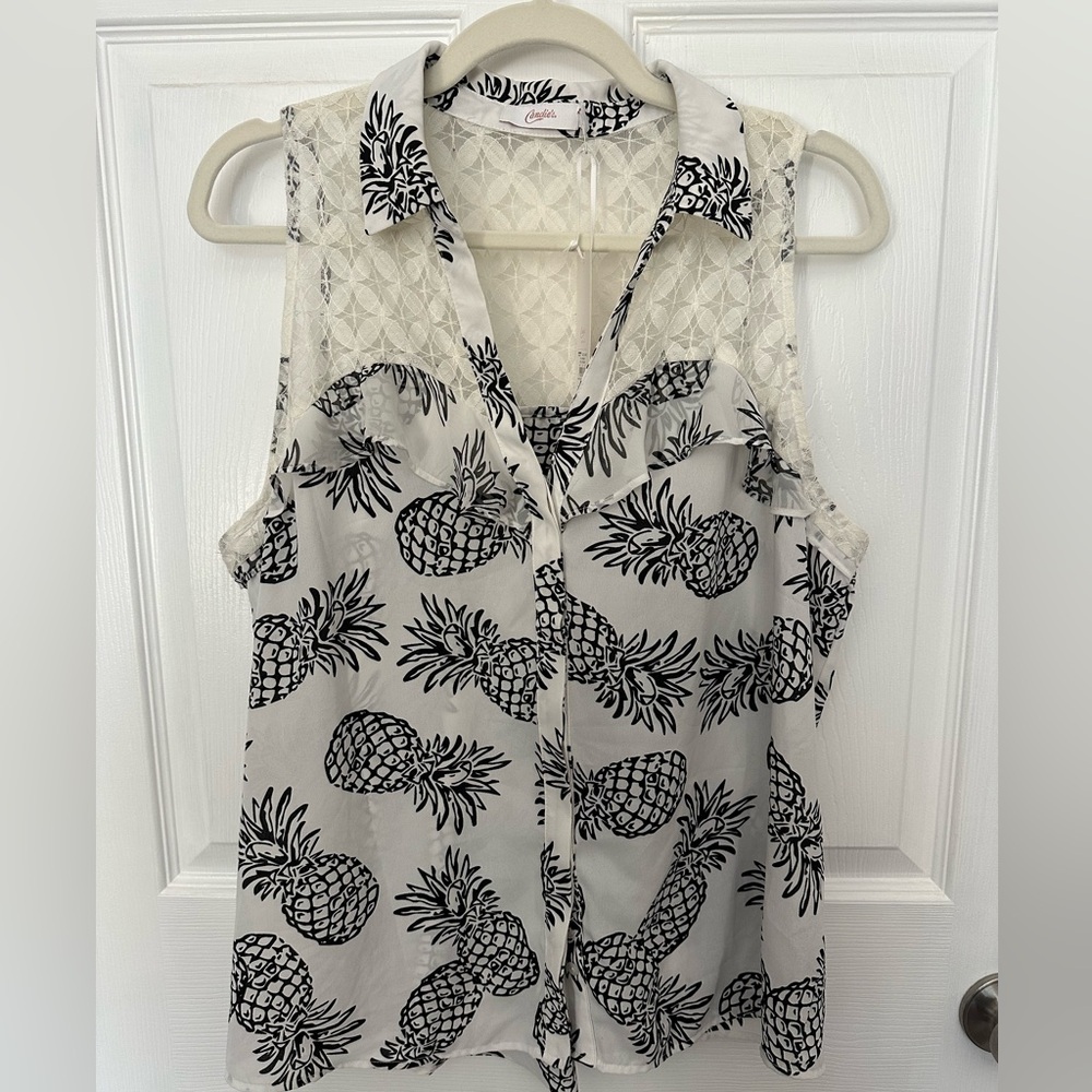 Candies Ivory Sleeveless Sheer Blouse w/black pineapples & back lace detail XL